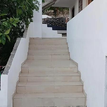 Villa 55 Sarandë